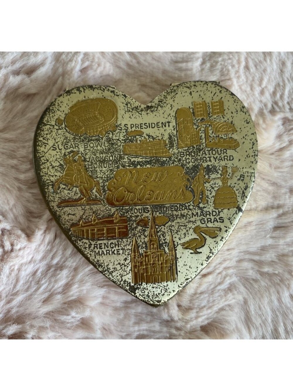 Vtg Brass Heart Shaped Powder Compact Map of New Orleans Sites Engraved